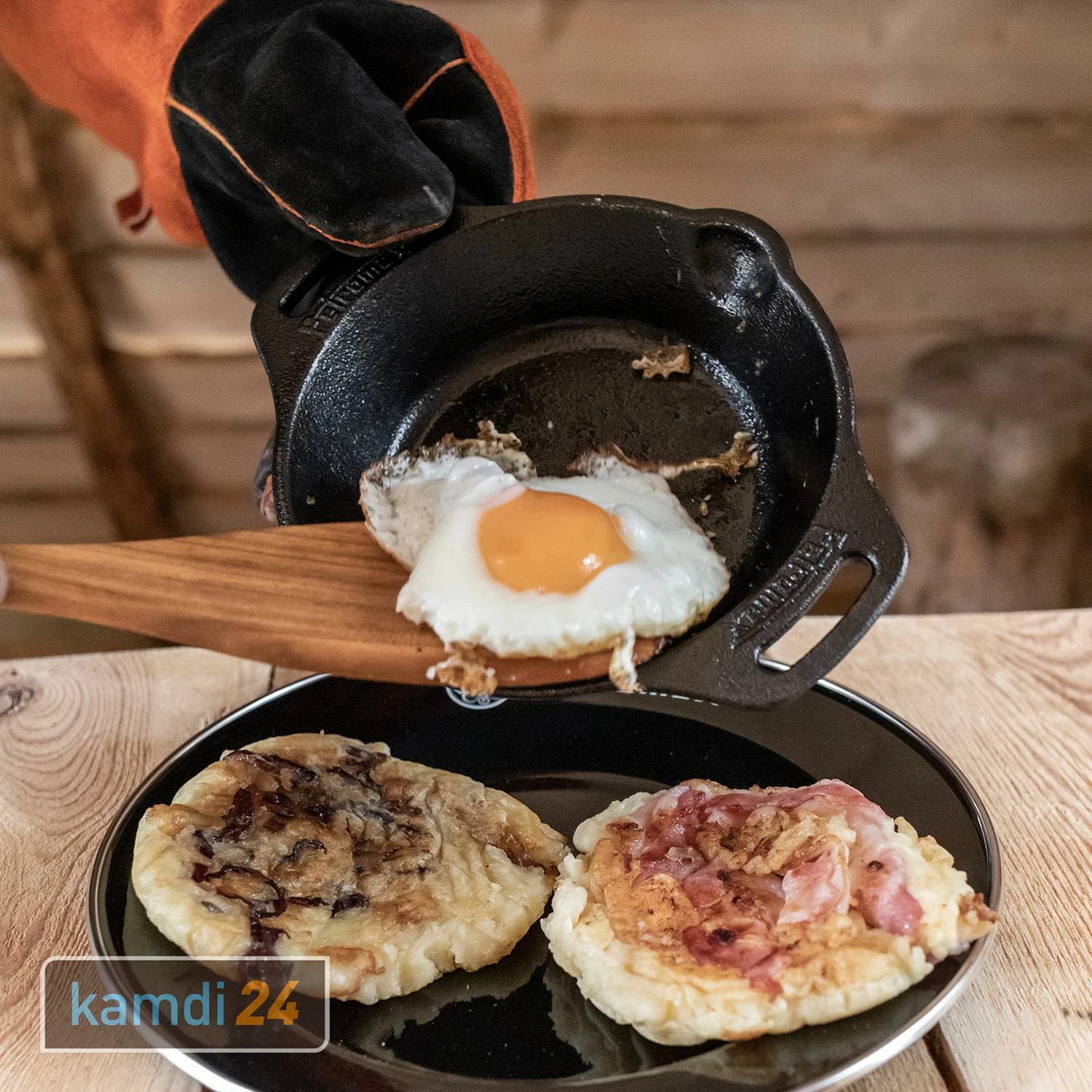 Petromax Feuerpfanne Fp15h Mit Zwei Henkeln 5 Petromax Feuerpfanne Fp15h Mit Zwei Henkeln – Bild 3