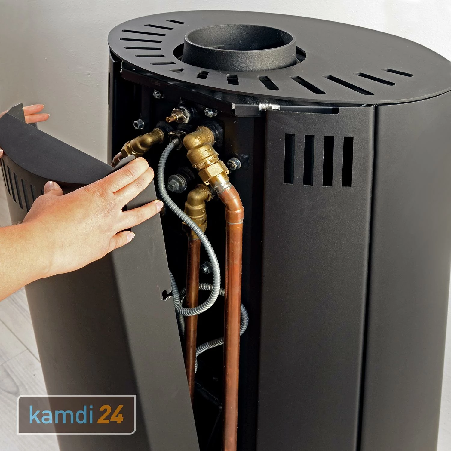 Schmitzker Faro H2O Wasserführender Kaminofen Blackline 9 Schmitzker Faro H2O Wasserführender Kaminofen Blackline – Bild 7