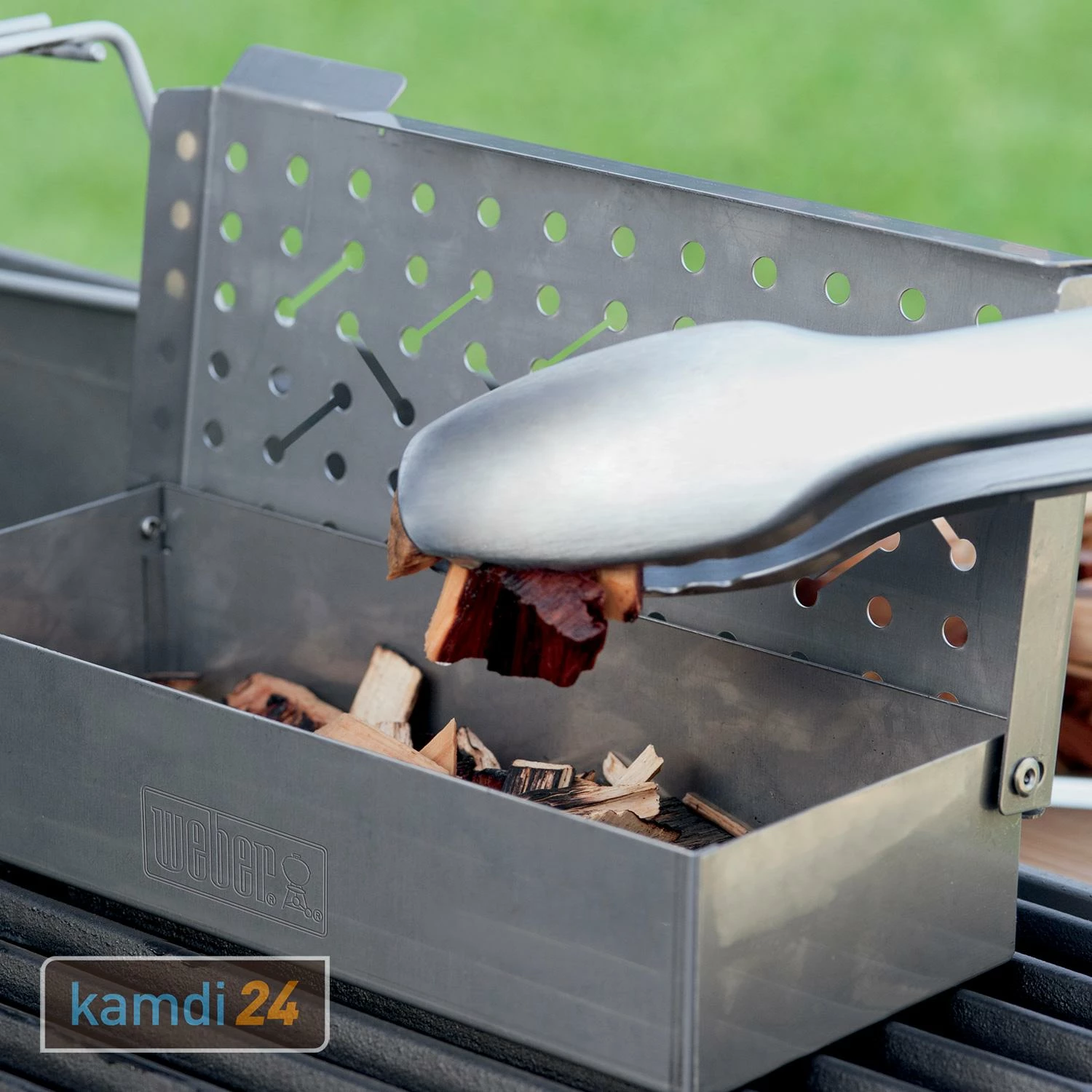 Weber Räucherbox Edelstahl Für Gasgrills Ab Q 200/2000 7 Weber Räucherbox Edelstahl Für Gasgrills Ab Q 200/2000 – Bild 5